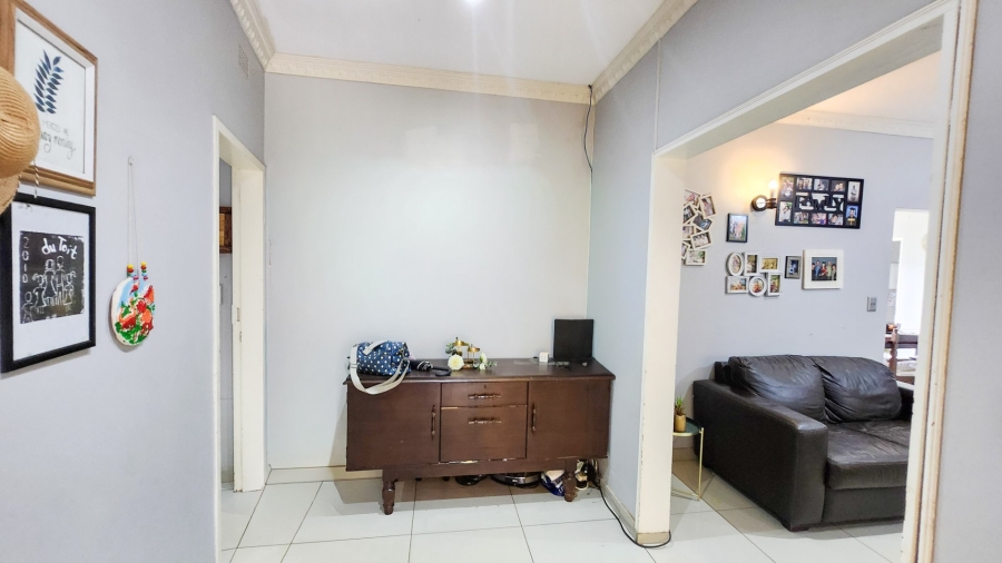 4 Bedroom Property for Sale in Flamwood North West